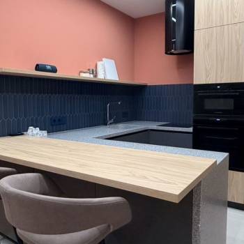 Продается 2-х комнатная квартира, 73,7 м²