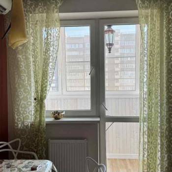 Сдается 1-комнатная квартира, 43 м²