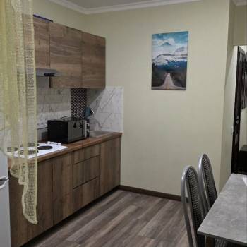 Сдается 1-комнатная квартира, 35 м²