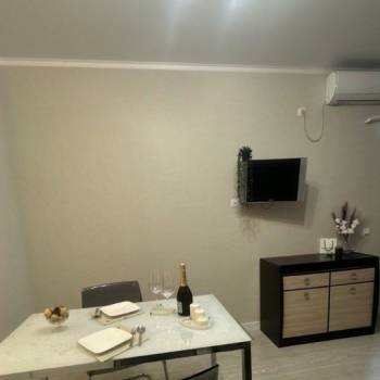 Сдается 1-комнатная квартира, 37 м²