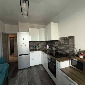 Сдается 1-комнатная квартира, 38 м²