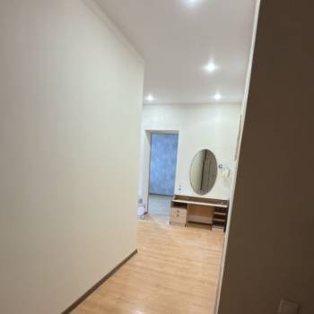 Сдается 1-комнатная квартира, 50 м²