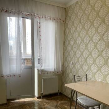 Сдается 1-комнатная квартира, 37 м²