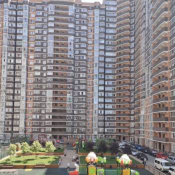 Сдается 1-комнатная квартира, 37 м²