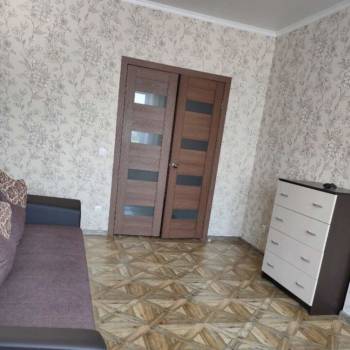Сдается 1-комнатная квартира, 37 м²