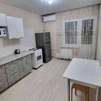 Сдается 1-комнатная квартира, 36,3 м²