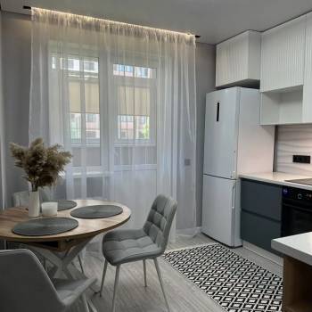 Сдается 1-комнатная квартира, 39 м²