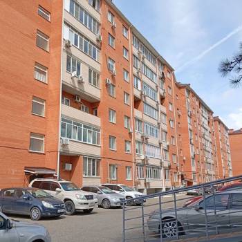 Продается 1-комнатная квартира, 37 м²