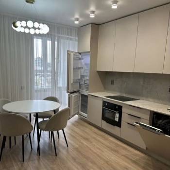 Продается 1-комнатная квартира, 38,9 м²