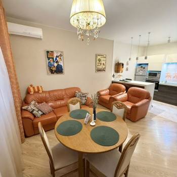 Продается 3-х комнатная квартира, 120 м²
