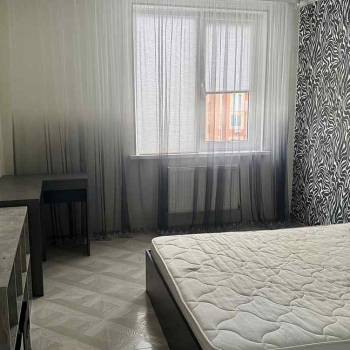 Сдается Многокомнатная квартира, 56 м²