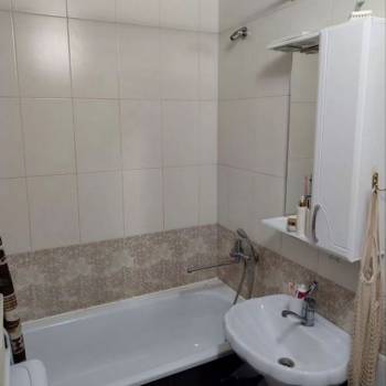 Продается 3-х комнатная квартира, 57 м²