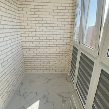 Продается 1-комнатная квартира, 42 м²