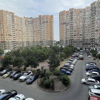 Сдается 1-комнатная квартира, 41,6 м²