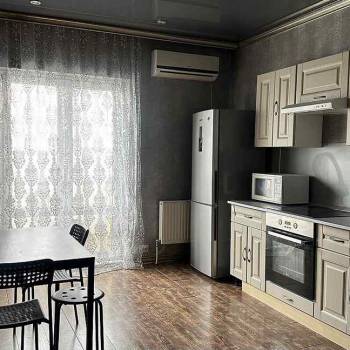 Сдается 1-комнатная квартира, 41,6 м²