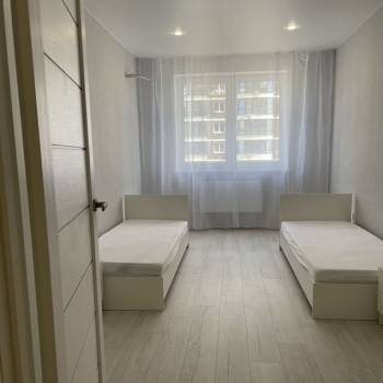 Сдается 2-х комнатная квартира, 65 м²