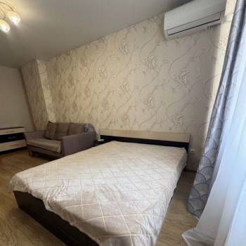 Сдается 1-комнатная квартира, 48 м²