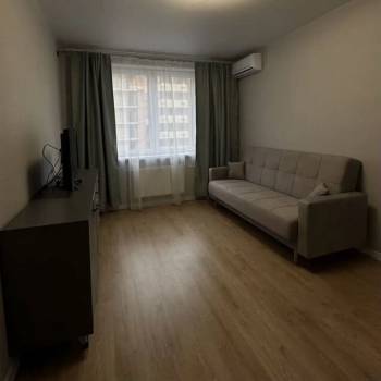 Сдается 1-комнатная квартира, 39,2 м²