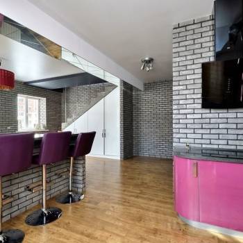 Продается 2-х комнатная квартира, 94 м²