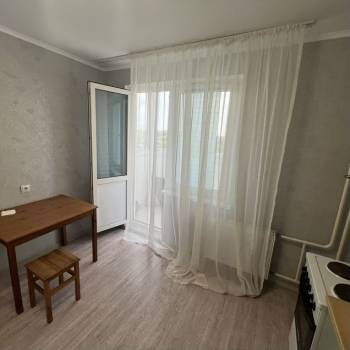 Сдается 1-комнатная квартира, 37,9 м²