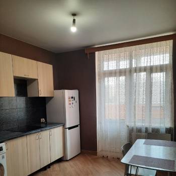 Сдается 1-комнатная квартира, 38,5 м²