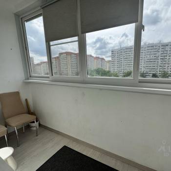 Сдается 1-комнатная квартира, 38 м²