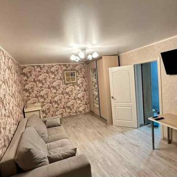 Сдается 1-комнатная квартира, 40 м²