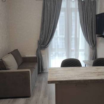 Сдается 1-комнатная квартира, 42 м²