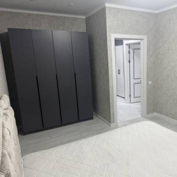 Сдается 1-комнатная квартира, 50 м²