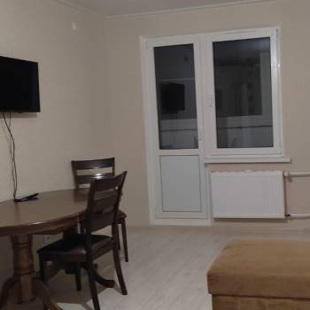 Сдается Многокомнатная квартира, 56 м²