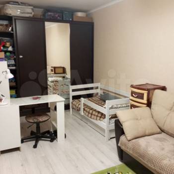 Продается 1-комнатная квартира, 34 м²
