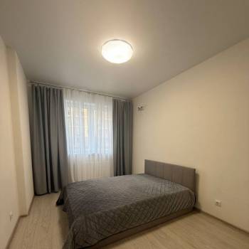Продается 2-х комнатная квартира, 57 м²
