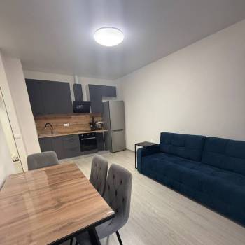 Продается 2-х комнатная квартира, 57 м²