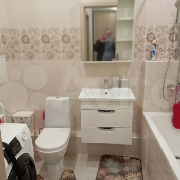 Сдается 1-комнатная квартира, 40 м²