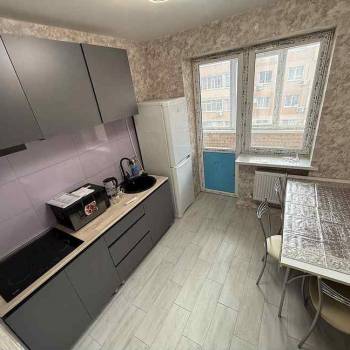 Сдается 1-комнатная квартира, 32 м²