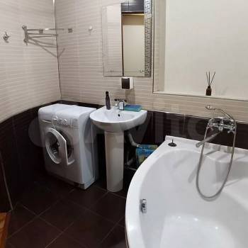 Сдается 2-х комнатная квартира, 60 м²