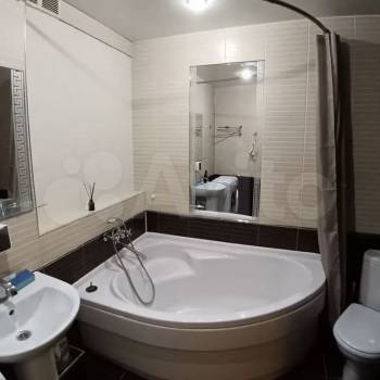 Сдается 2-х комнатная квартира, 60 м²