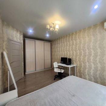Сдается 1-комнатная квартира, 39 м²