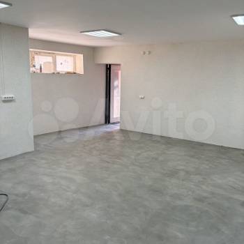 Сдается Нежилое помещение, 123 м²