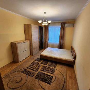 Сдается 2-х комнатная квартира, 72 м²