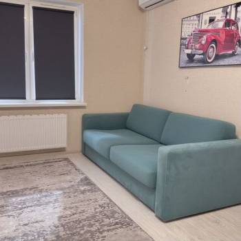 Сдается 1-комнатная квартира, 38 м²