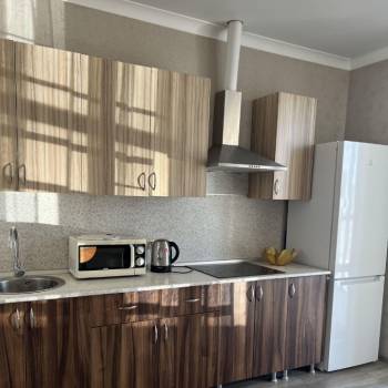 Сдается 1-комнатная квартира, 37 м²