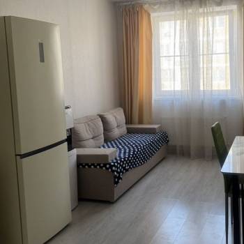 Сдается 1-комнатная квартира, 42,6 м²