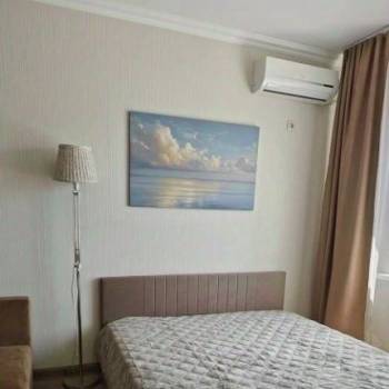 Сдается 1-комнатная квартира, 42 м²
