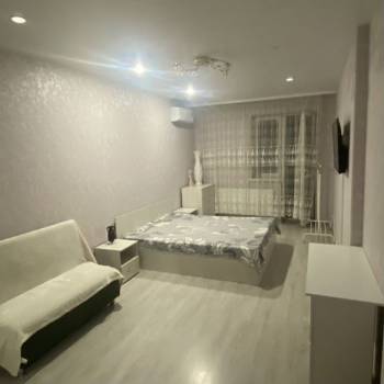 Сдается 2-х комнатная квартира, 56 м²