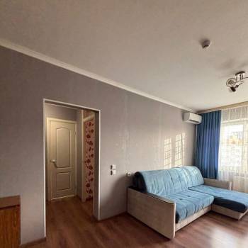 Сдается 1-комнатная квартира, 36,4 м²