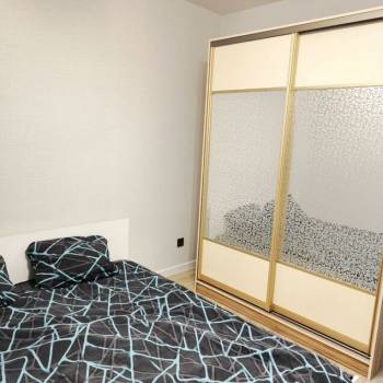 Сдается 1-комнатная квартира, 42 м²