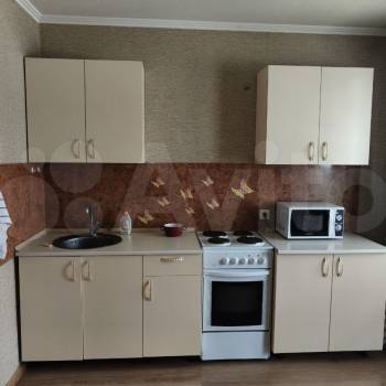 Сдается 1-комнатная квартира, 38 м²
