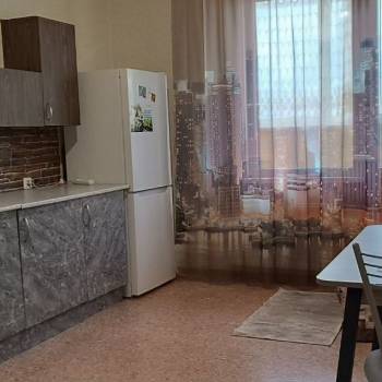 Сдается 1-комнатная квартира, 47,5 м²