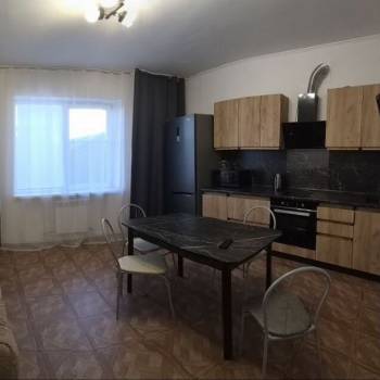 Продается 1-комнатная квартира, 47,7 м²